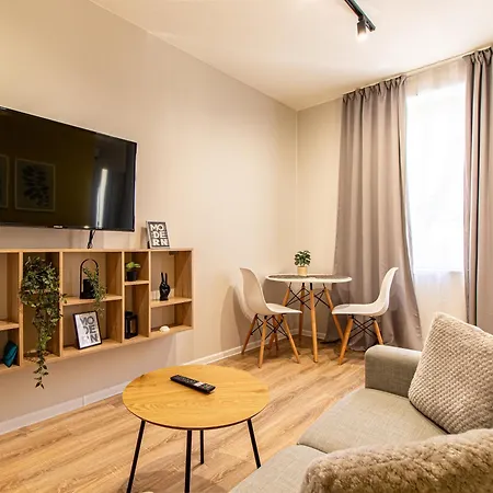 Trocadero Touch: Hideaway Daire *